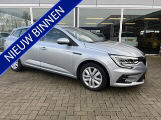 renault-megane-estate-1.3-tce-140-e