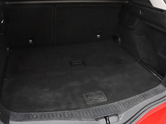 Renault MEGANE 1.3 TCe Business Zen | Trekhaak | Camera | Carplay | Navigatie | Keyless | Full LED | Parkeerhulp | Cruise control | Climate control | DAB | Bluetooth