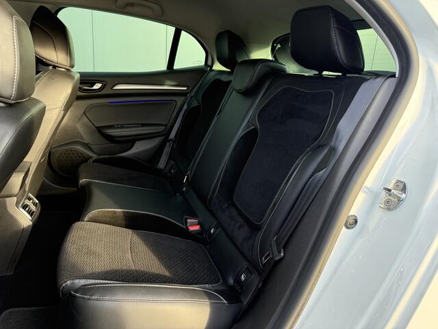 Renault MEGANE 1.2 TCe GT-Line | Volle auto | RIJKLAAR