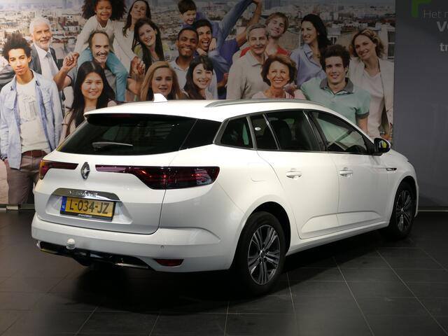 Renault MEGANE Estate 1.3 TCe Intens - Occasion Lease vanaf ¤509 p/m - Trekhaak - Sensor v+a - Cruise - Navi