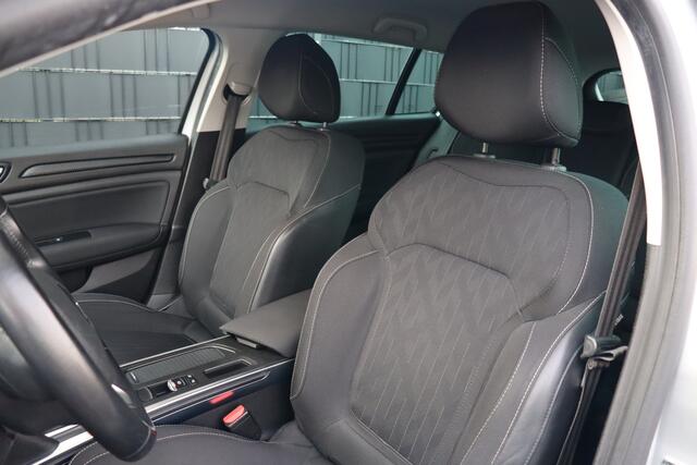 Renault MEGANE Estate 1.3 TCe Limited | Cruise Control | Stoelverwarming | Trekhaak | Navigatie | Climate Control | Carplay