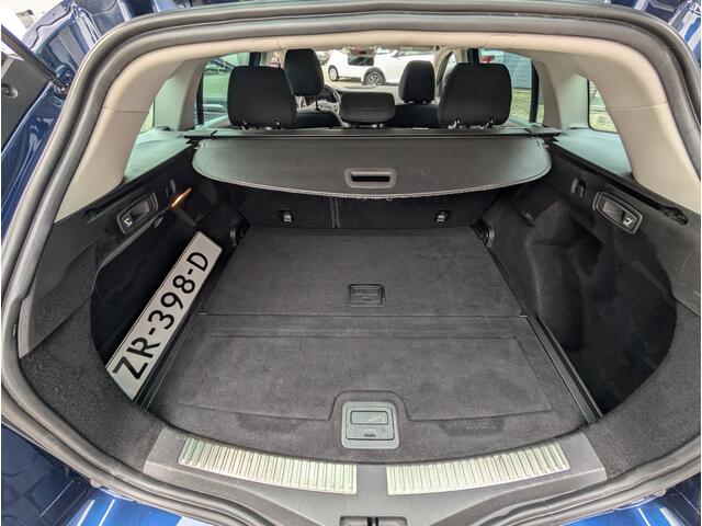 Renault MEGANE Estate 1.3 TCe GT-Line