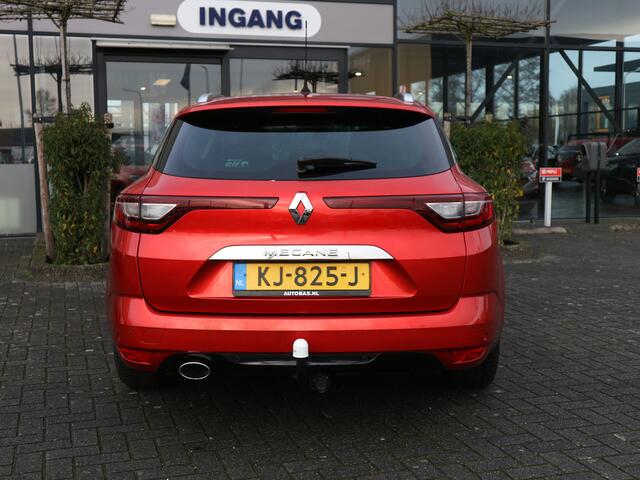 Renault MEGANE Estate 1.2 TCe Bose 132 PK TREKHAAK VOL OPTIES 105144 KM NAP