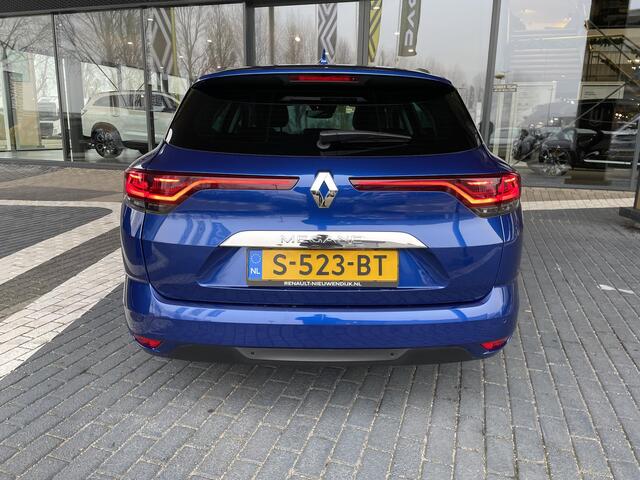 Renault MEGANE Estate 1.3 TCe 140 Techno