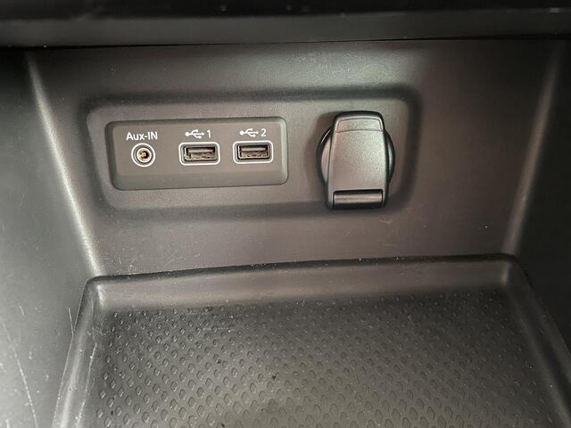 Renault MEGANE Estate 1.3 TCe 140 Techno