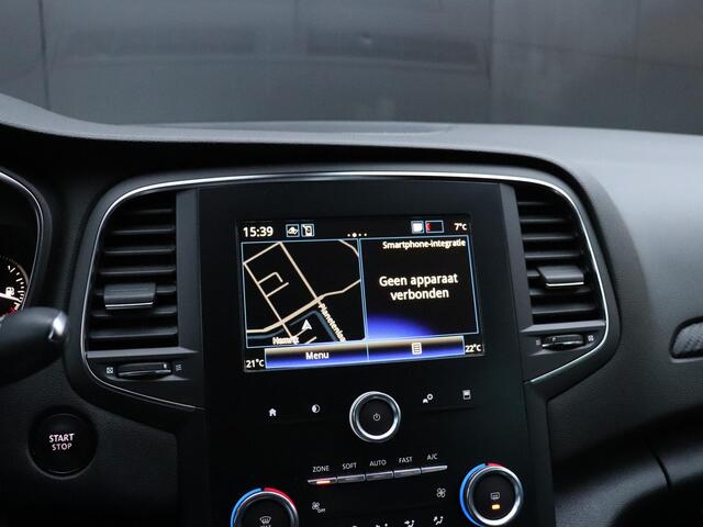 Renault MEGANE Estate 1.3 TCe Limited | PDC | TREKHAAK | CRUISE | NAVI |