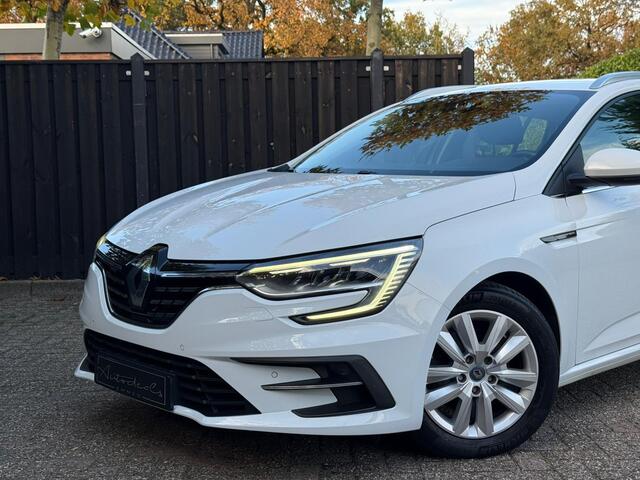 Renault MEGANE Estate 1.6 E-Tech Plug-In Hybrid 160 Business Zen