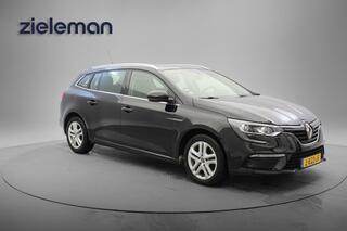 renault-megane-estate-1.3-tce-zen--