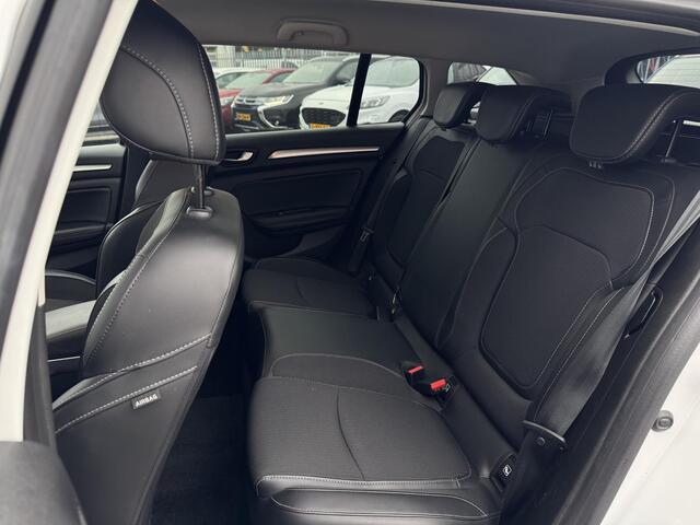Renault MEGANE Estate 1.3 TCe 140 EDC Equilibre CARPLAY | PDC | LMV 1/2 LEDER