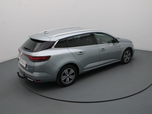 Renault MEGANE Estate E-Tech Plug-In Hybrid 160pk Intens Head-Up | Camera | Cruise | Parkeersens. v+a | Stoel-/stuurverw.