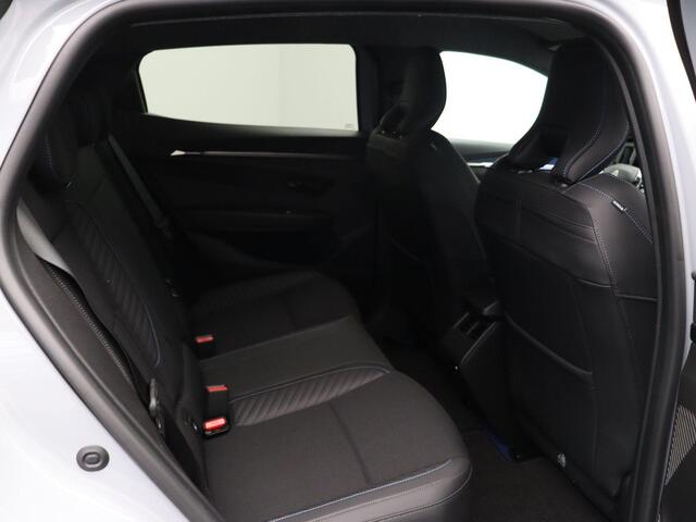 Renault MEGANE E-Tech comfort range esprit alpine 60 kWh | Stoel- en stuurwielverwarming | Elek. stoelen |