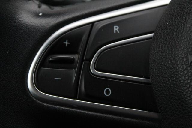 Renault MEGANE Estate 1.2 TCe Limited