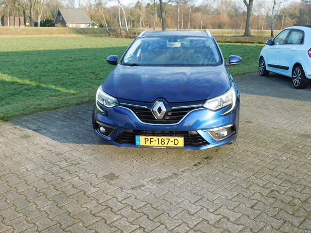 Renault MEGANE Estate 1.2 TCe Zen