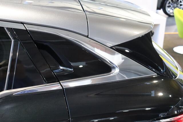 Renault MEGANE E-Tech comfort range iconic 60 kWh + pack adv. Drive Assist & Augm. Vision