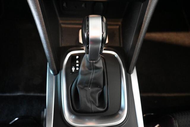 Renault MEGANE Estate 1.3 TCe Bose Automaat Trekhaak Navigatie Clima Cruise control Goed Onderhouden! Inruil Mogelijk