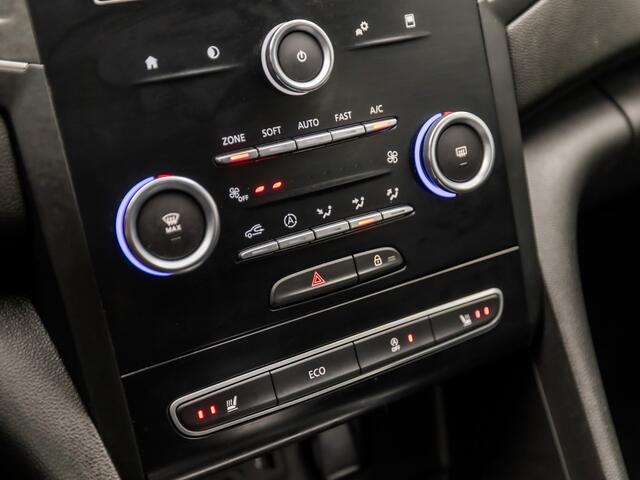 Renault MEGANE Estate 1.2 TCe Sport Automaat (APPLE CARPLAY, NAVIGATIE, CLIMATE, KEYLESS, STOELVERWARMING, SPORTSTOELEN, PARKEERSENSOREN, CRUISE, LM VELGEN, NIEUWSTAAT)