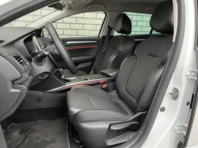 Renault MEGANE Estate 1.3 TCe 140 Techno | Achteruitrijcamera | All-Season Banden | Apple CarPlay / Android Auto | Trekhaak |