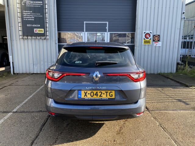 Renault MEGANE Estate 1.2 TCe Life