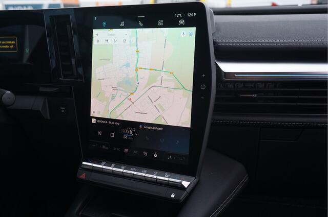 Renault MEGANE E-Tech EV60 Optimum Charge Iconic 220
