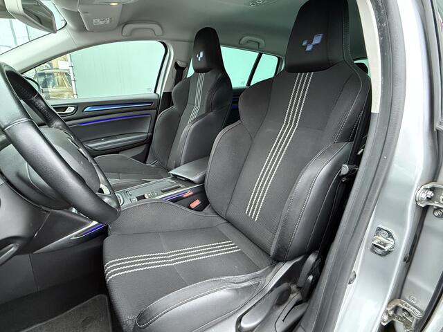 Renault MEGANE Estate 1.3 TCe GT-Line NIEUW BINNEN!