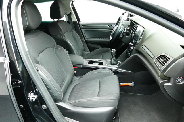 Renault MEGANE Estate 1.3 140pk TCe Limited. Navi, Clima, Carplay/Android, 16"LMV, PDC V+A, Haak 1700kg