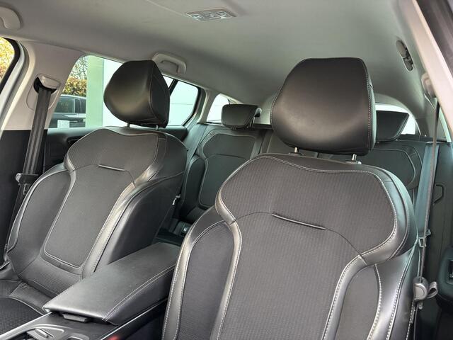 Renault MEGANE Estate 1.3 TCe 140 Techno | Trekhaak | Aanhangwagen geremd 1700 kg |