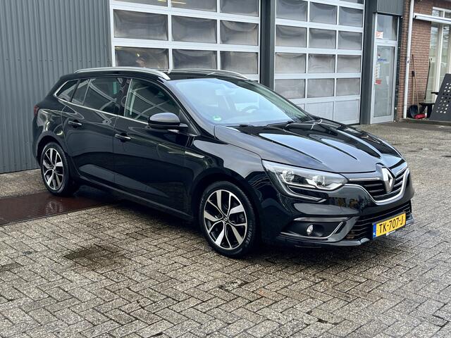 Renault MEGANE Estate 1.3 TCe Airco Cruise control Trekhaak 1700kg trekgewicht Telefoonverbinding Stuurwielbediening 5-Persoons Navigatiesysteem