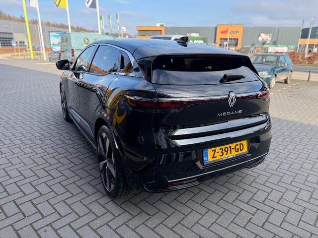 Renault MEGANE EV60 Techno 220 pk Pack Winter Harman Kardon