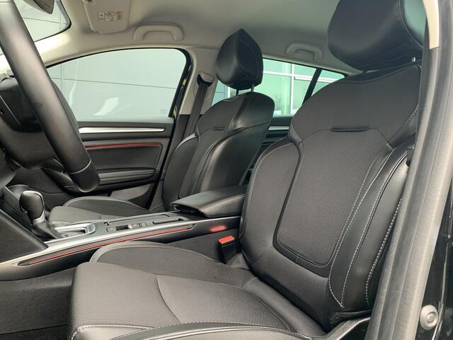 Renault MEGANE Estate 1.3 TCe 140 Techno | Automaat | Trekhaak | Navigatie | Climate Control |