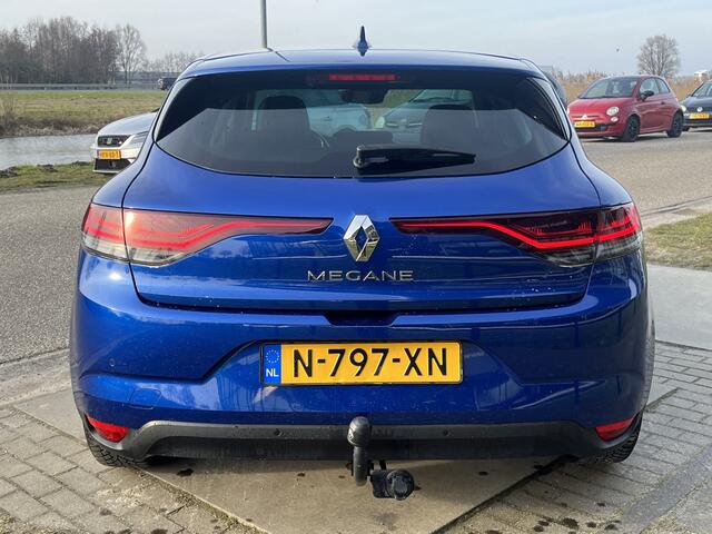 Renault MEGANE 1.3 TCe Intens 141PK / Dealer onderhouden / Leder / Stoelverw. / Stuurverw. / Keyless / Climate / Cruise / 16''LMV /