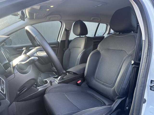 Renault MEGANE Estate 1.3 TCe Zen | Navigatie | Clima | PDC V+A