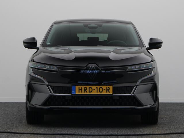 Renault MEGANE E-Tech Esprit Alpine Comfort range | Adaptive Cruise Control | Adaptive Vision LED koplampen met geïntegreerde mistlampfunctie | Elektrisch verwarmbare voorstoelen