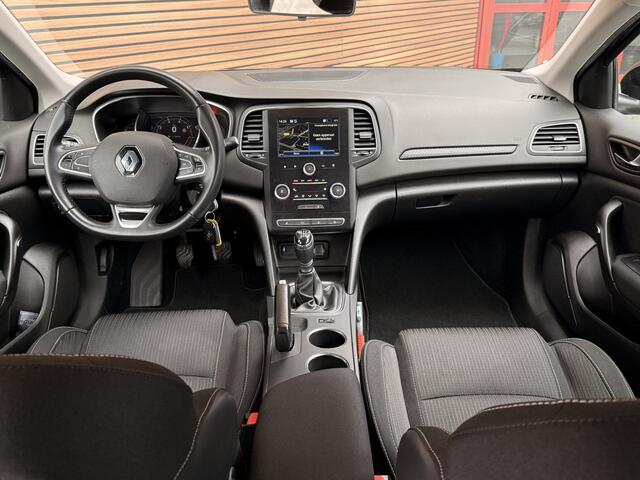 Renault MEGANE Estate 1.3 TCe Limited Navi / Trekhaak / Clima / PDC