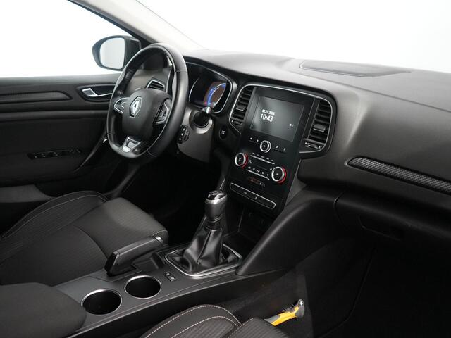 Renault MEGANE Estate 1.2 TCe Limited | Trekhaak | Navi | Bluetooth | Sensoren |