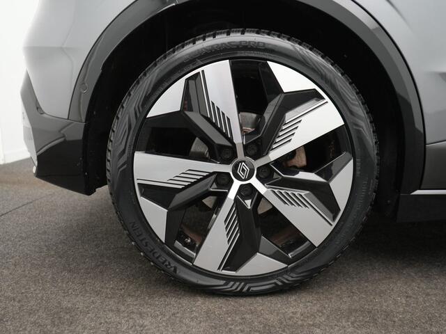 Renault MEGANE E-Tech EV60 Optimum Charge Iconic - RIJKLAARPRIJS - All Seasonbanden - Achteruitrijcamera - Adaptive Cruise Control - Dealeronderhouden