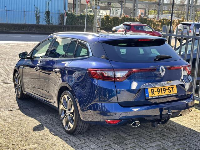 Renault MEGANE Estate 1.2 TCe Intense GROOTNAVI/18INCH/HALFLEDER/STOELVERWARMING