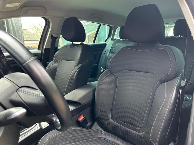 Renault MEGANE 1.2 TCE ZEN / Clima / Keurige auto /