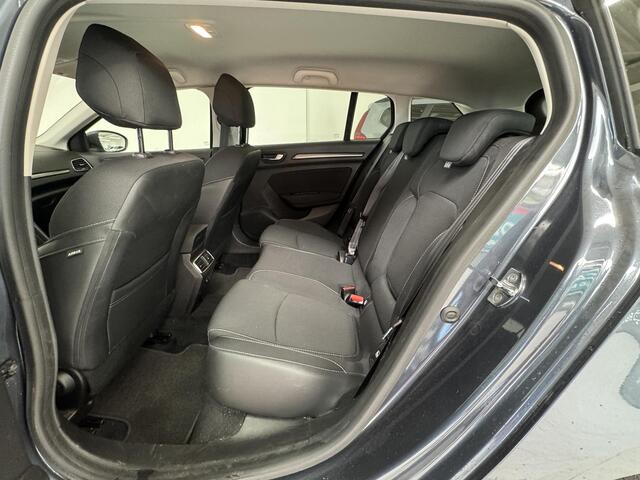 Renault MEGANE Estate 1.6 E-Tech Plug-In Hybrid 160 Business Zen | Trekhaak | Navigatie | Parkeersensoren V+A | Climate Control |