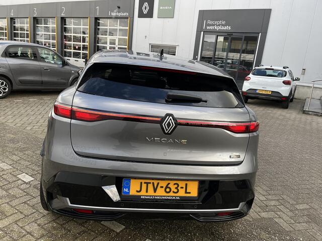 Renault MEGANE E-Tech comfort range techno 60 kWh / Pack Winter / Pack Advanced drive assist & augmented vision / Harman Kardon Audio / Extra garantie