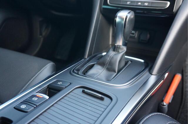 Renault MEGANE Estate 1.3 TCe 140 EDC Techno