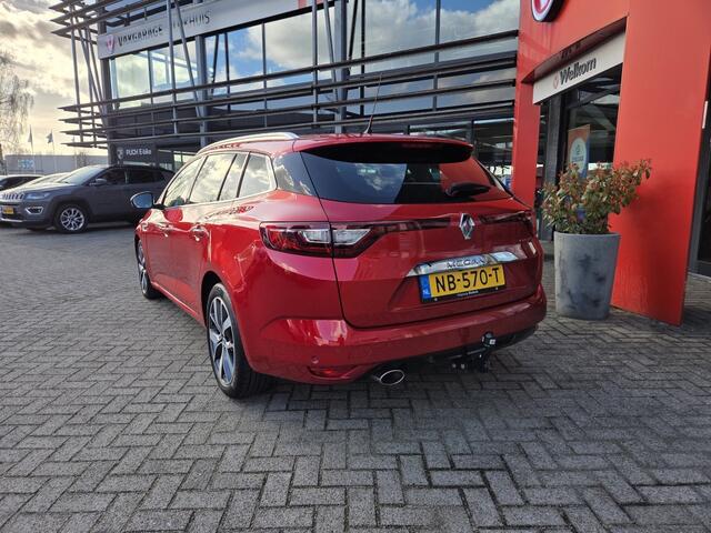 Renault MEGANE Estate 132pk TCe Bose | Navi | Camera | Trekhaak | 1700kg trekgewicht