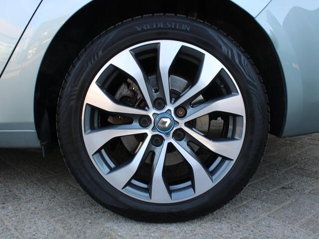 Renault MEGANE Estate 1.6 E-Tech Plug-In Hybrid 160 R.S. Line | APPLE CARPLAY/ ANDROID AUTO |