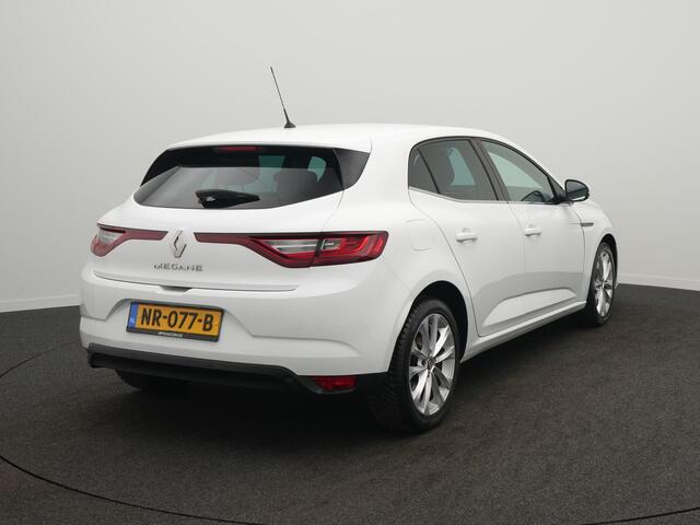 Renault MEGANE TCe 130 Zen - RIJKLAARPRIJS - All Seasonbanden - 17 inch velgen - Cruise Control