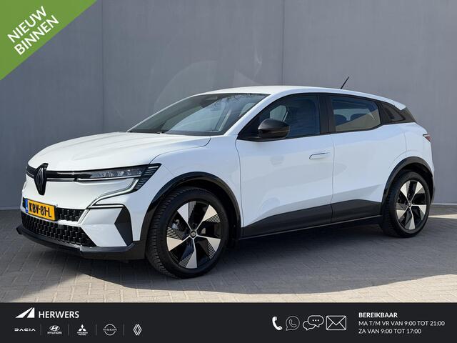 Renault MEGANE E-Tech EV40 Boost Charge Equilibre Automaat / Dealer Onderhouden / Achteruitrijcamera / Navigatie Apple Carplay Android / 18" LM met All season banden / DAB /