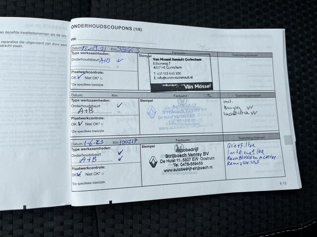 Renault MEGANE Estate 1.3 TCe Bose / Camera / PDC V+A / Climate / Keyless / 17'' LMV /