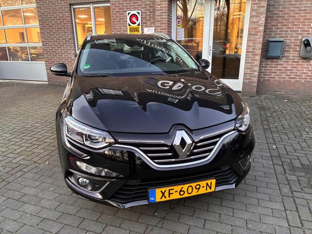 Renault MEGANE 1.3 TCE BOSE