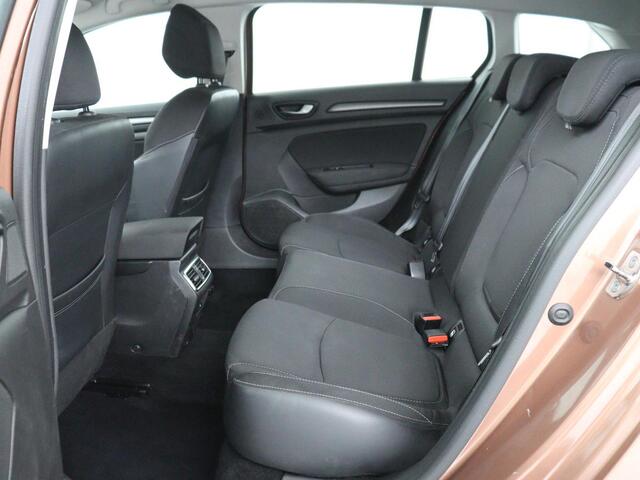 Renault MEGANE Estate 1.3 TCe Business Zen | Trekhaak | PDC | Carplay | Navigatie | Full LED | Cruise control | Bluetooth