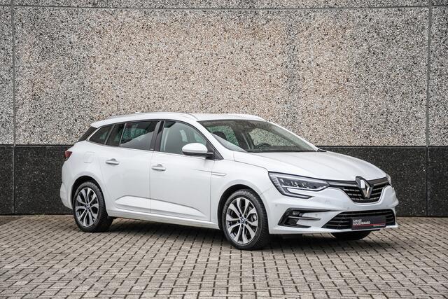 Renault MEGANE Estate 1.6 E-Tech Plug-In Hybrid 160 R.S. Line