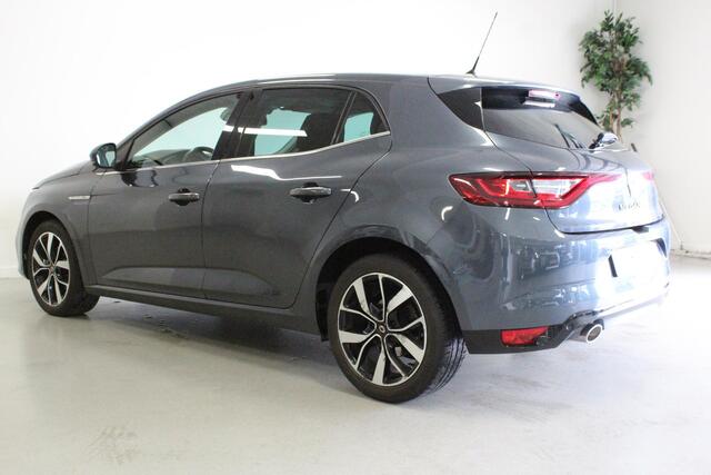 Renault MEGANE 1.3 TCe Bose | NAVIGATIE | PDC-A | SFEER | CRUISE | 17'LMV | KEYLESS | MULTISENS | CLIMA |