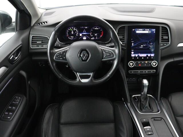 Renault MEGANE 1.3 TCe Business Edition One | Leder | Stoelverwarming | Adaptive cruise | Camera | Carplay | Keyless | Full LED | Navigatie | Park Assist | Dodehoek detectie | Climate control